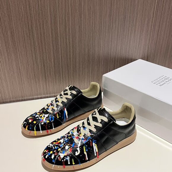 Maison Margiela Men's multi Trainers - Picture 1 of 6